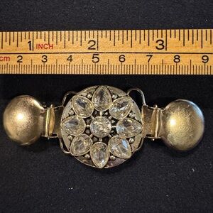 Elegant Silver Sweater Cardigan Clip Rhinestone Accents NWOT